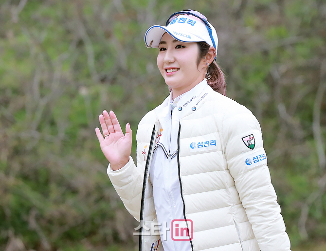 [포토] 배선우 서누 서누 인사