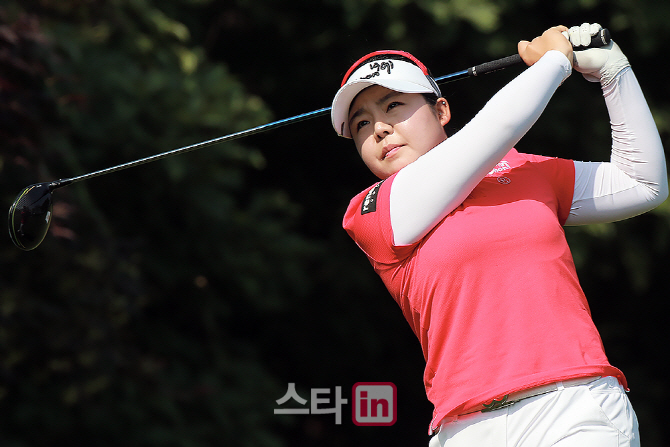 [포토] 양채린 힘껏 날리는 티샷