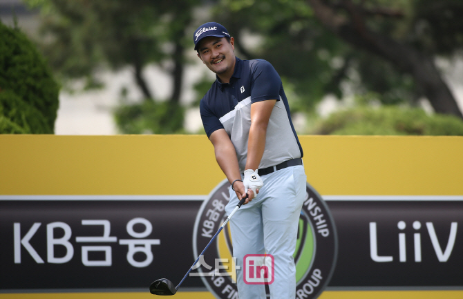 [포토]고서방 고석완 여유 있는 미소