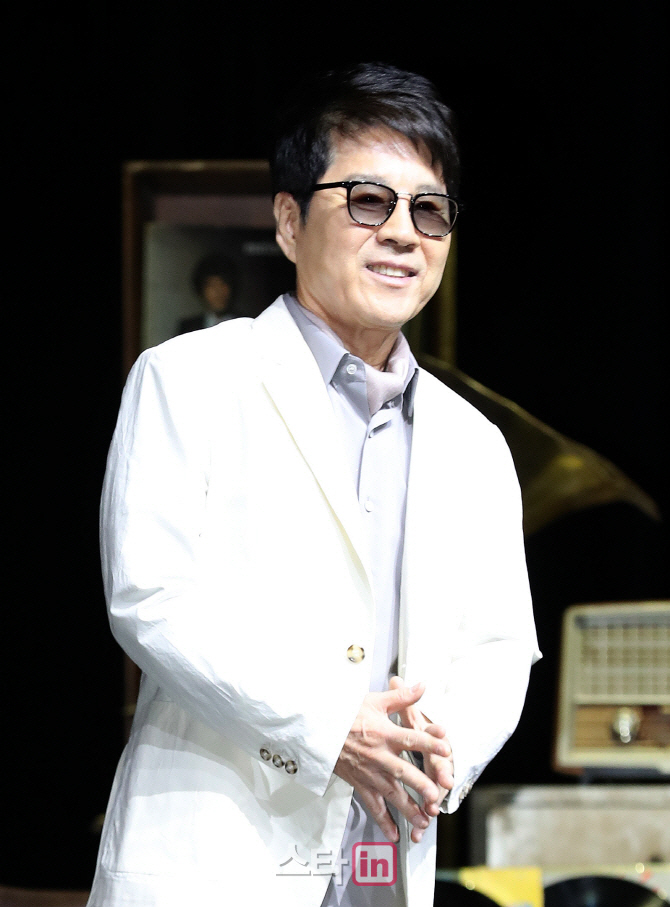 조용필 친형 조영일 씨, 폐암 투병 중 별세