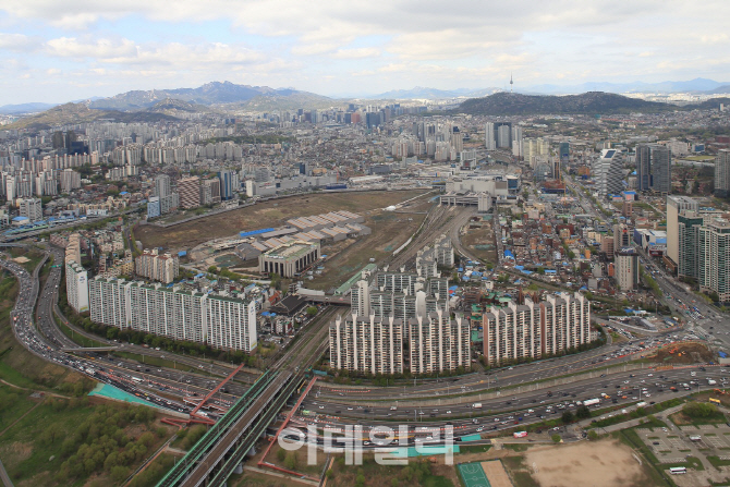 서울시 ‘용산 통개발’ 보류한다더니...슬그머니 ‘밑그림’ 구체화
