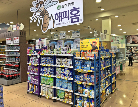 찬바람 불자 가을모기 기승…모기약 뒤늦게 불티