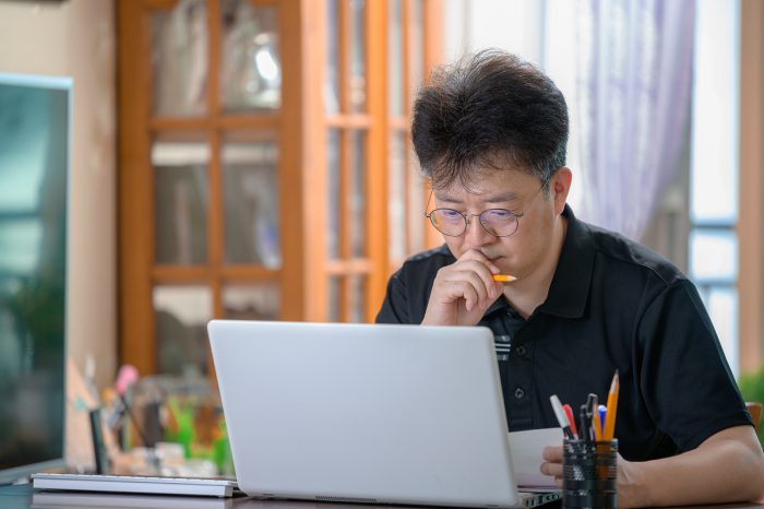 수능으로 유턴하는 직장인 증가 추세...왜?