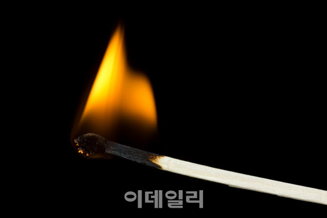 방배동 화재 알고보니 이별통보에 전 연인이 불 질러…구속