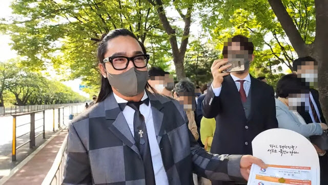 안정권, 내게 조심하라고…누나 때문이었나 평산마을 시민 증언