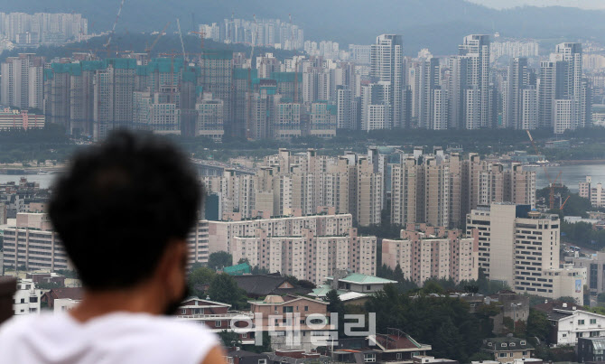 [포토]고금리에 대출 상환능력 악화…주택소비심리 꽁꽁