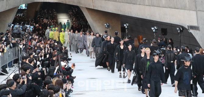 포토]2023 S/S 서울패션위크