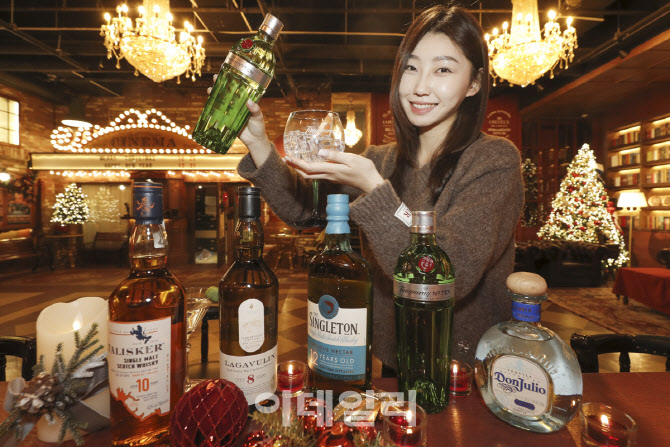 [포토]디아지오코리아, 크리스마스 홈 셀렉션 프로모션 진행