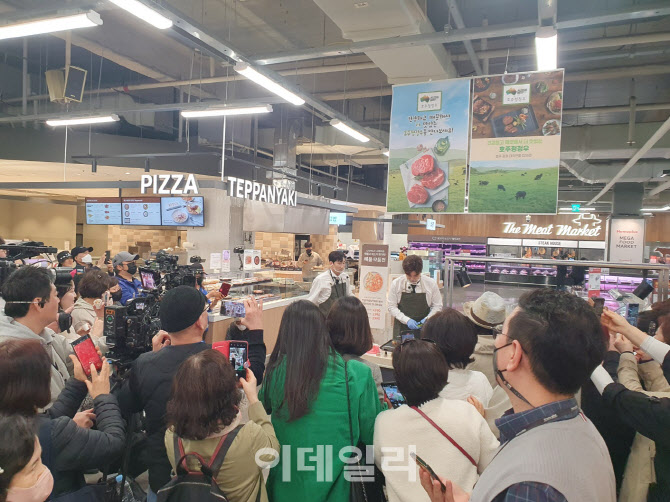 홈플러스 강서점 미스터트롯2 진해성·나상도 떴다