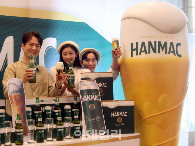 [포토] 거품과 디자인 리뉴얼 한맥