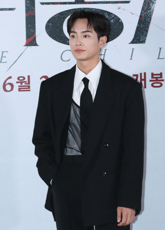 귀공자 김선호, 깔친놈 역대캐 경신…블랙코미디 추격액션 [종합]