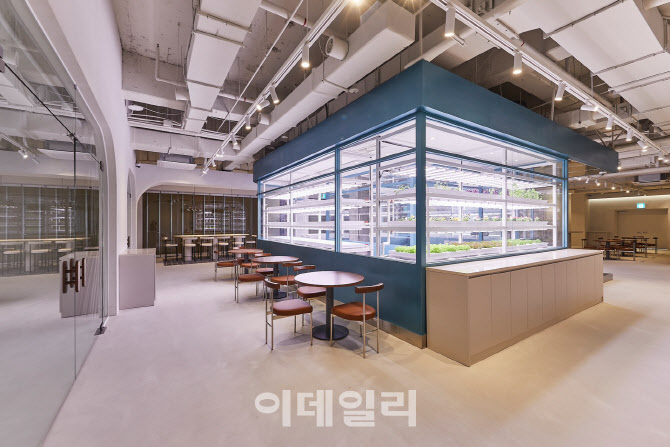 국립극장 해오름극장에 북라운지·친환경 식당 생겼다