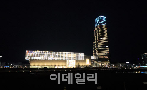 수능 끝난 수험생들, 신세계百 대전점으로 오세요
