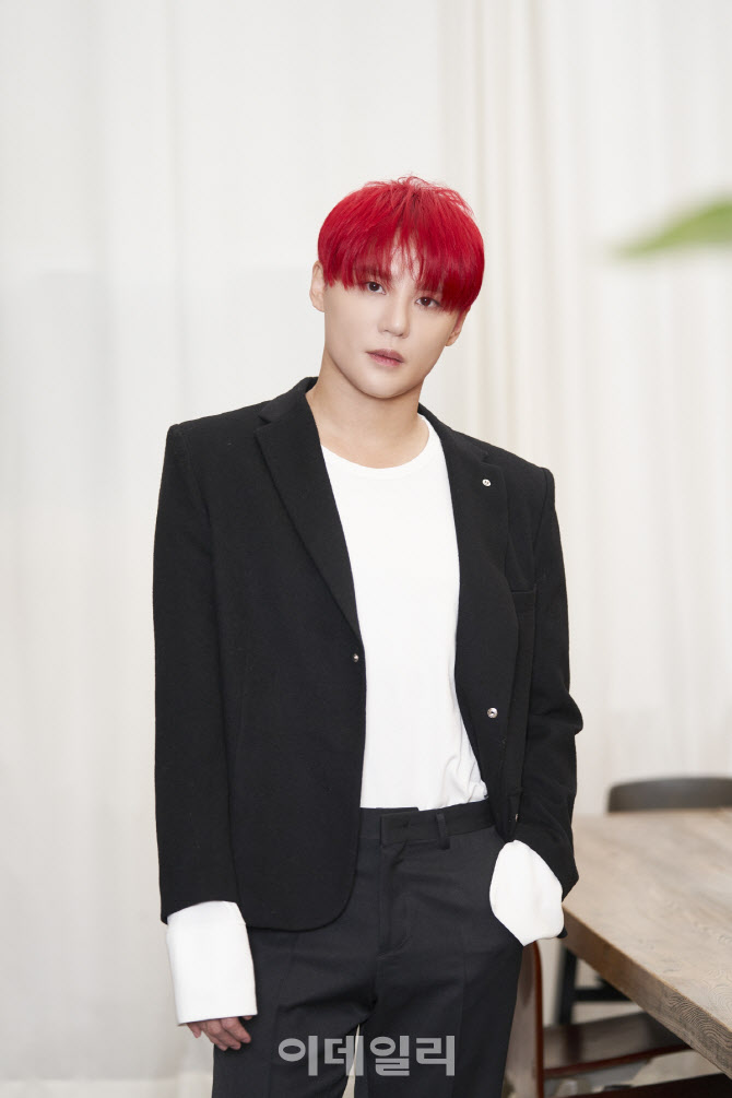 김준수 뮤지컬은 저를 세상 밖으로 꺼내준 동아줄이에요