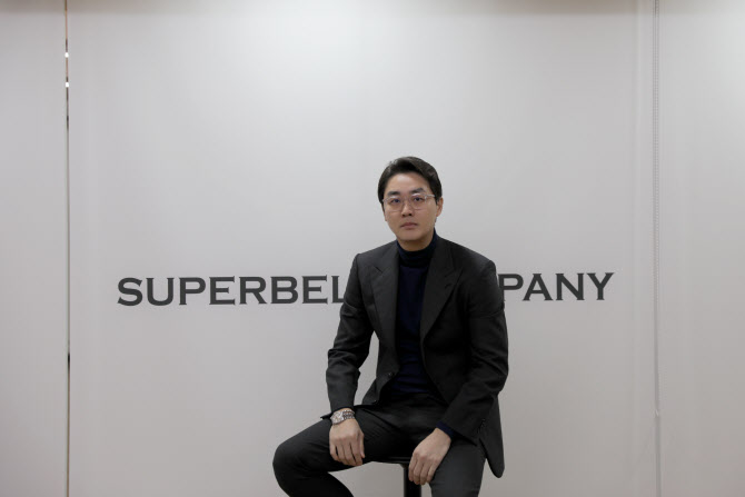 이종현 슈퍼벨컴퍼니 대표 딘딘, 첫만남 이후 12시간 만에 영입했죠[인터뷰]②