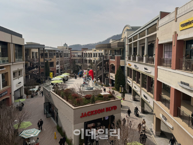 신세계사이먼 파주 프리미엄 아울렛, 오픈 13주년 기념행사 진행