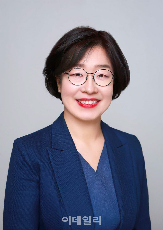 포스코그룹, 장인화 회장 취임 후 첫 조직개편·임원인사 단행