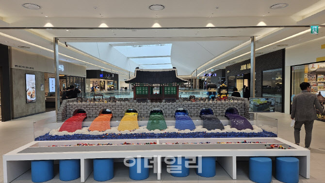 롯데의 승부수…백화점ㆍ쇼핑몰 경계 허문 타임빌라스 수원 오픈