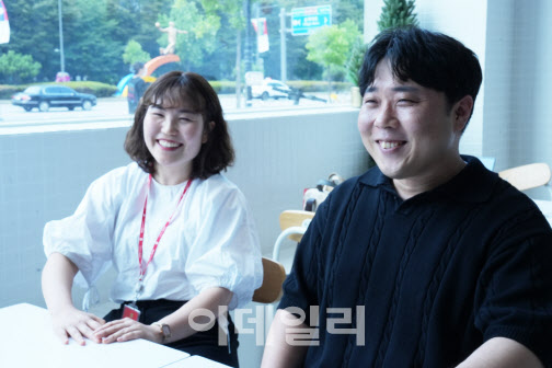 닭이 무서운 남자&백숙집 딸…롯데MD들의 양계 생활