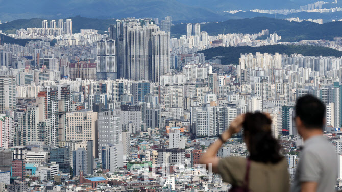 [포토]서울 아파트 매매 23주 연속 올라...상승폭은 축소