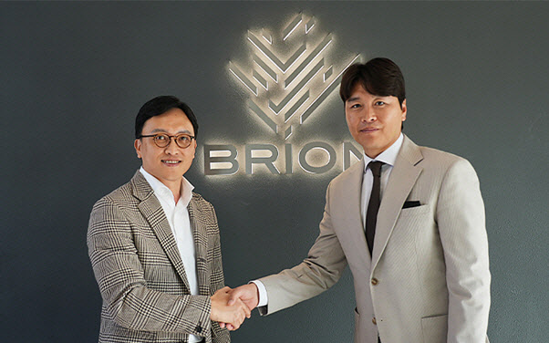라이언킹 이동국, 축구 비즈니스 분야 도전...브리온컴퍼니 사외이사 임명