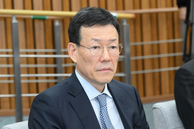 한기평·신영증권 홈플러스, 신용등급 하락 미리 알았을 것(종합)