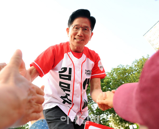 [포토]김문수, 노원·도봉·강북 집중유세