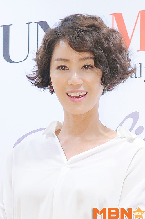 [MBN포토] 김성령, `어떤 헤어스타일도 완벽하게 소화`