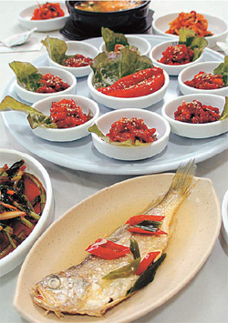 [길따라 맛따라]논산 강경읍 ‘젓갈’