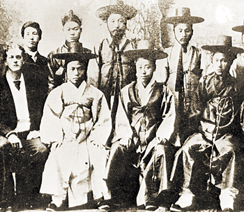 명왕성과 한국 인연 따져보니…구한말 로웰이 첫 존재 예견