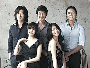 [오늘의 dongA.com]무대 뒤편 ‘연기의 경제학’ 外
