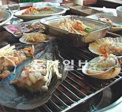 [오늘의 채널A]해운대 조개구이 명소 청사포의 24시
