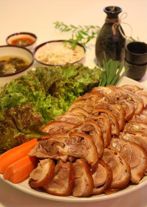 온 가족이 사랑하는 신선한 맛! 족발, 보쌈전문 ‘봉심이족발’