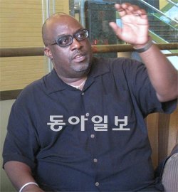 줄리아드 교수들 드럼 치고 색소폰 불고…