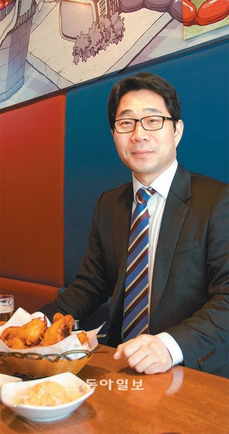 프랜차이즈 치킨 3년새 가맹점 50곳… ‘야들리애’ 박정근 대표