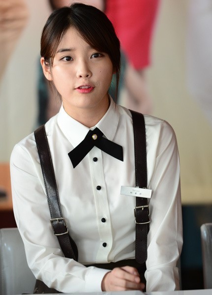 ‘악플러 검거’ 아이유, “사과와 합의금 받겠다”