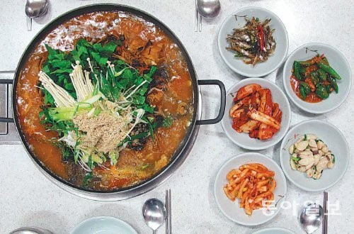 [착한 식당 착한 이야기]경남 양산 한방상황보쌈감자탕