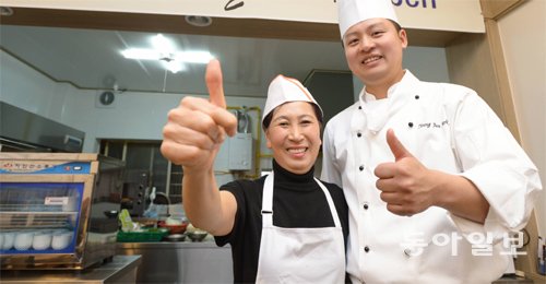 [Narrative Report]3대 모녀, 절망서 길어올린 ‘맛있는 희망’