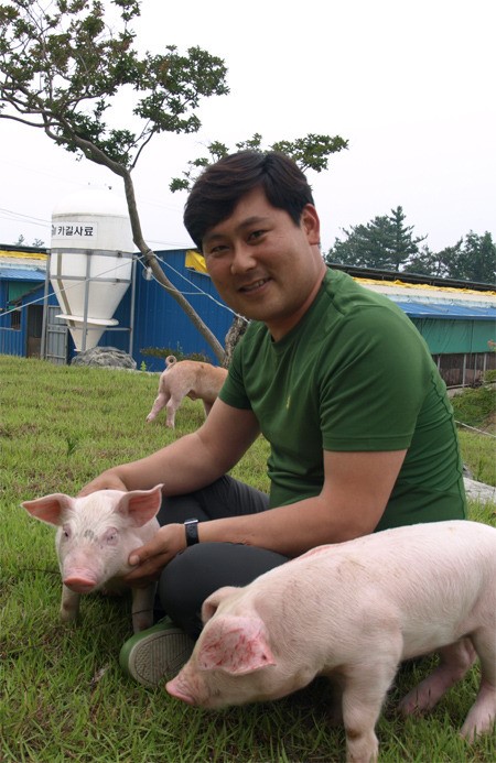 강민구 강산이야기 대표 “행복한 돼지가 ‘건강한 먹을거리’를 주더군요”