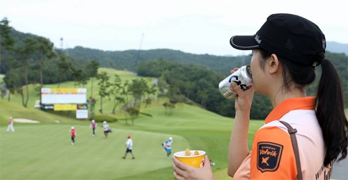 국민야식 ‘치맥’ 골프장에도 상륙