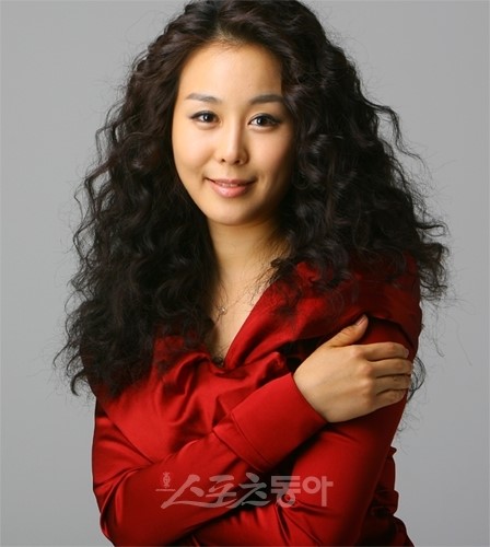 ‘깜짝 결혼’ 유서진은 누구? 드라마-영화 종횡무진 ‘명품 연기’