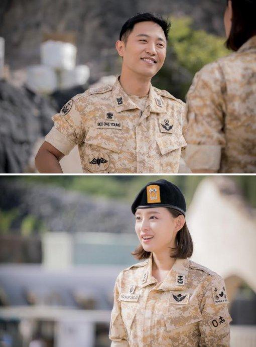 ‘태양의 후예’ 특전사 상사 진구-군의관 중위 김지원…계급 뛰어 넘는 로멘스