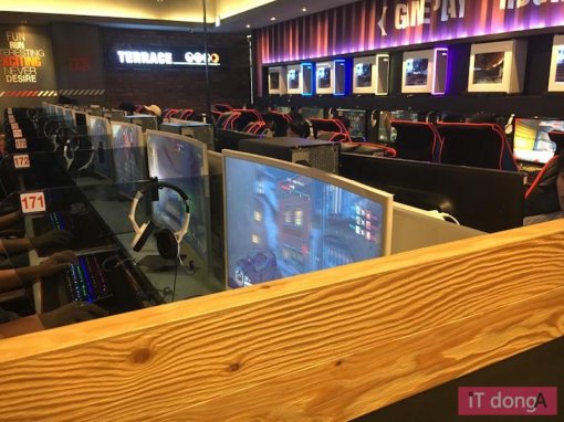 AMD 라데온 RX480, 국내 출시 당일 업그레이드했습니다.