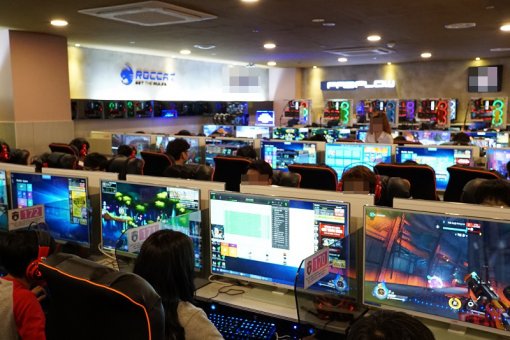 PC방 찾는 게이머들이 먼저 앉는 자리엔 이유가 있다