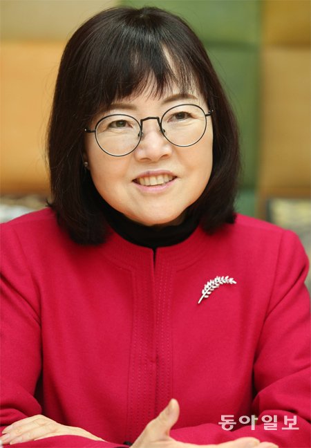 “서비스디자인-바이오식품공학 등 여성 장점 살릴 분야 개척”