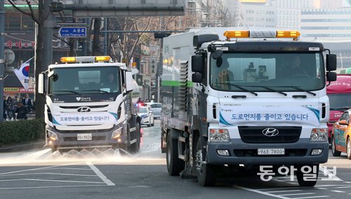 서울 도로먼지 청소땐 물 대신 분진흡입으로