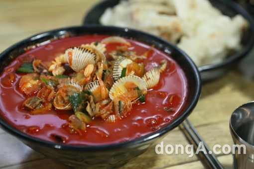 중화불맛 짬뽕전문점 ‘예지현’, 신메뉴 중화비빔면 출시