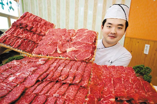 [한가위 남도의 情]청보리 사료 먹고 자란 ‘장흥 한우’ 맛도 일품