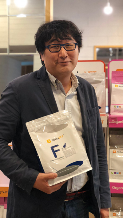 “동물환자도 연령-질병 따른 식단 필요… 세상에서 가장 안전한 사료 만들겠다”