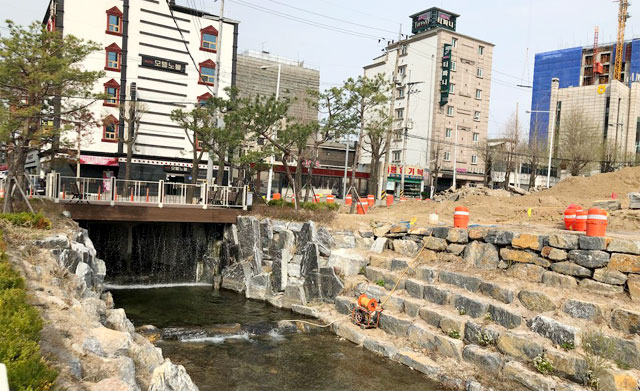 춘천 약사천 상류 수변공원 4년만에 준공